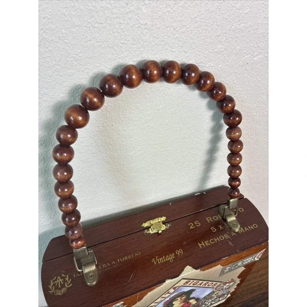 Vintage CESCA UNICO Cigar Box Purse Wooden Beaded Handle‎ Unique Old World 1990s
